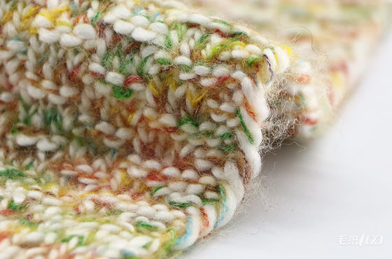 Warm Chunky Acrylic And Nylon Blend Yarn Anti Fouling Multi Function